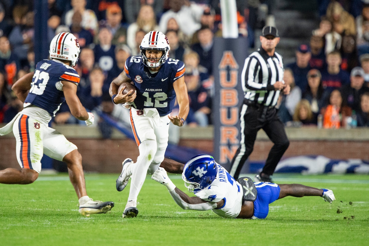 Hugh Freeze on the offensive line performance vs Kentucky: ‘We took a pretty good kicking’