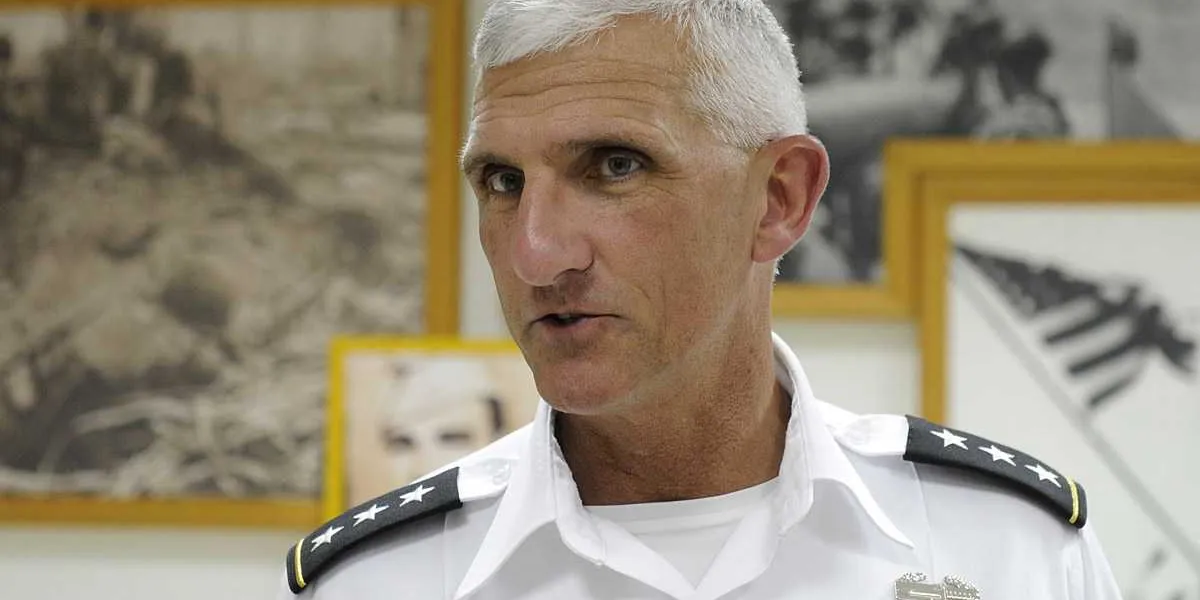 Former Army commander torches hostile message Trump is sending the world