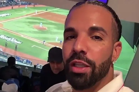 Drake Attends Game 6 of the World Series in Toronto