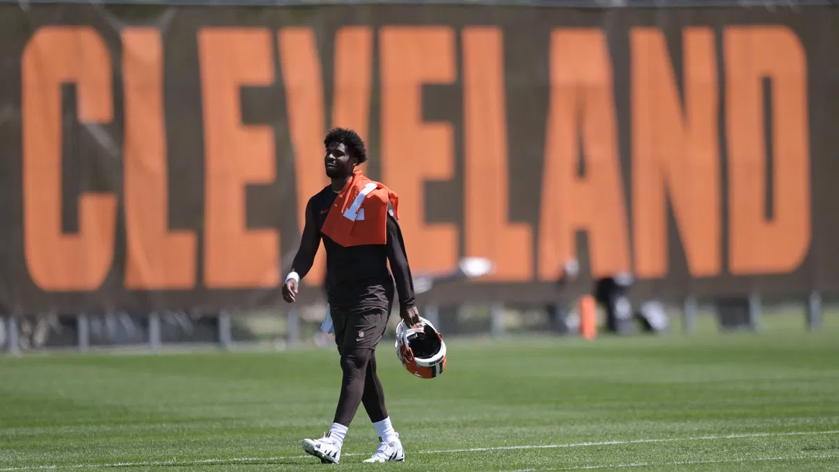 Legendary Browns QB Wants Change In Cleveland as Shedeur Sanders Delivers on Promise