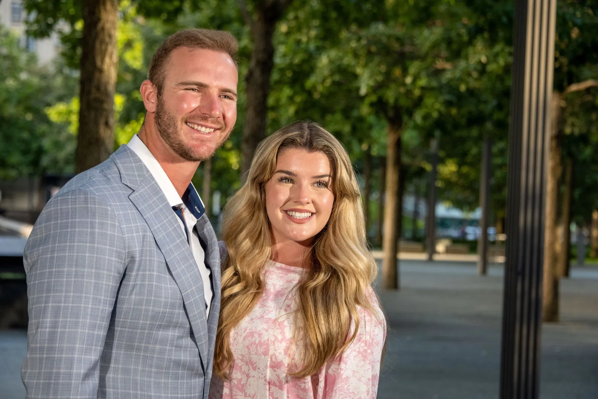 “Going home for offseason”; “Who would wanna play for the Mets?” - Fans speculate as Pete Alonso’s wife Haley shares moving-day update