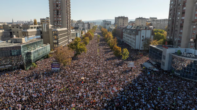 Multitudes protest in Serbia on anniversary of deadly roof collapse