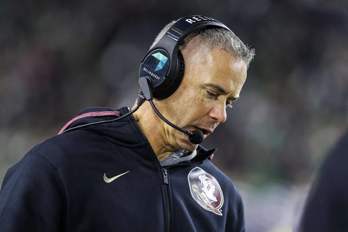 FSU Has Completely Given up on Mike Norvell & Tommy Castellanos as Disheartening Scenes Emerge