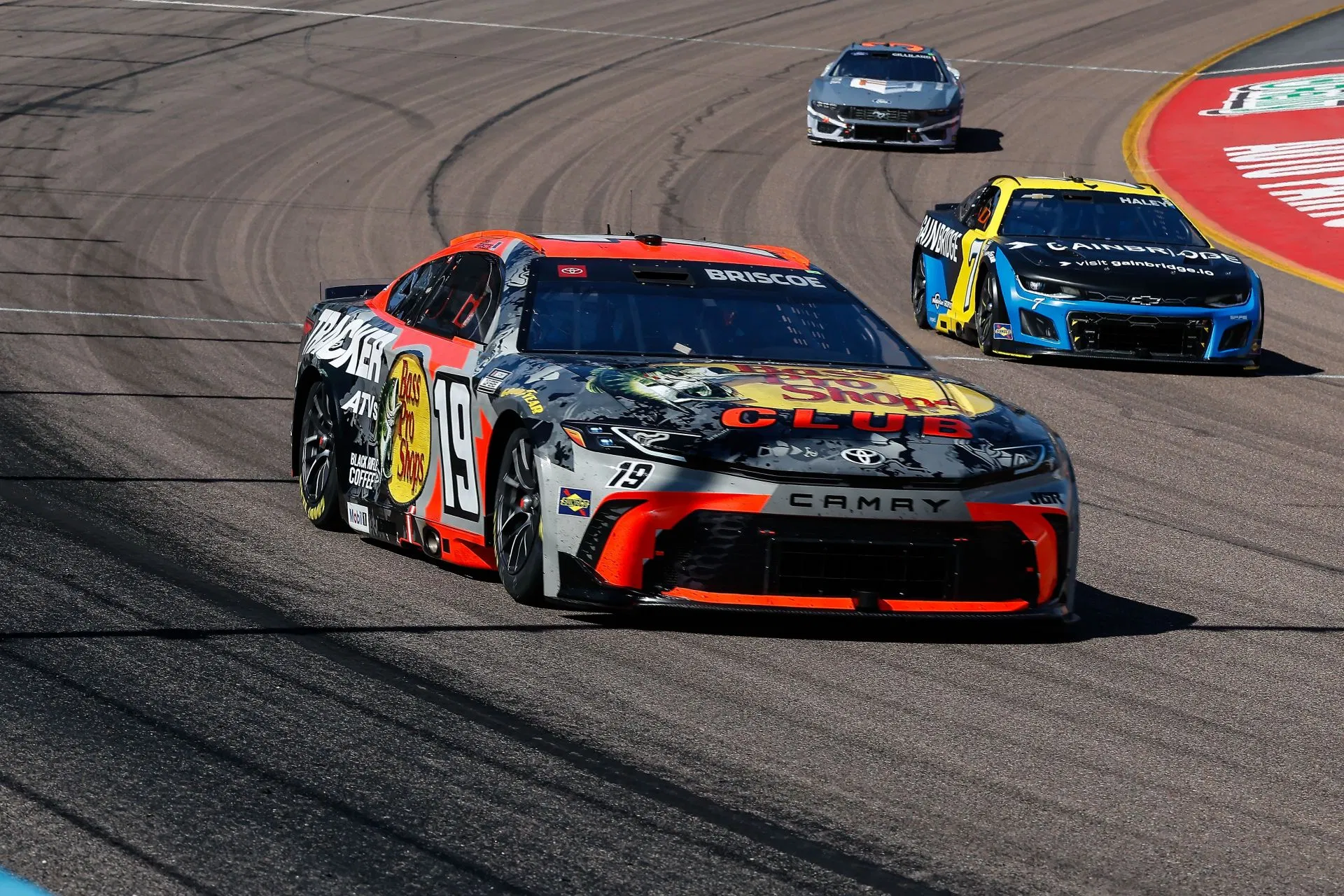 How to watch NASCAR race today? Start Time, TV Channel, Radio & Live Stream Details for Championship Race at Phoenix | 02-11-2025