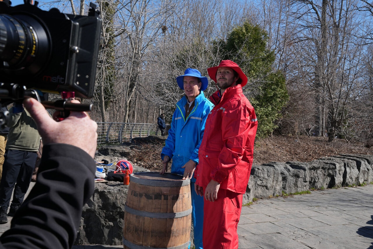 Peyton Manning, Bills QB Josh Allen team up to break Buffalo sports curse in 2025