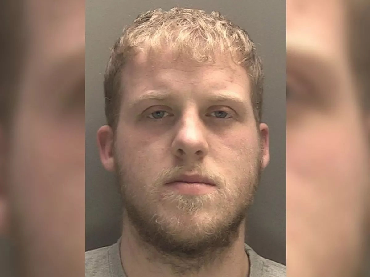 Man had 'amiable' chat with stranger in a pub before violence erupted