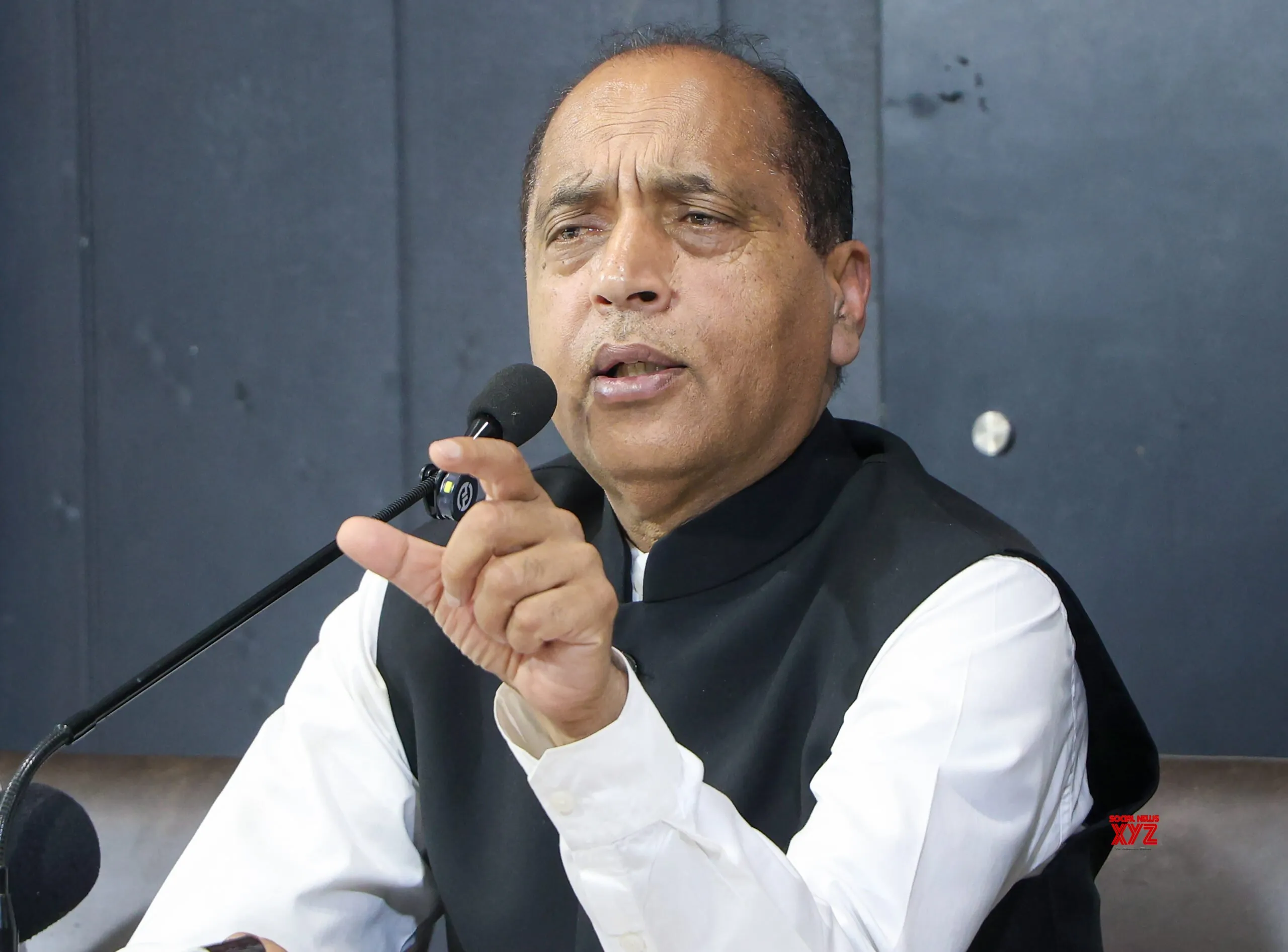 Jai Ram Thakur Holds Meet‑the‑Press in Chandigarh #Gallery