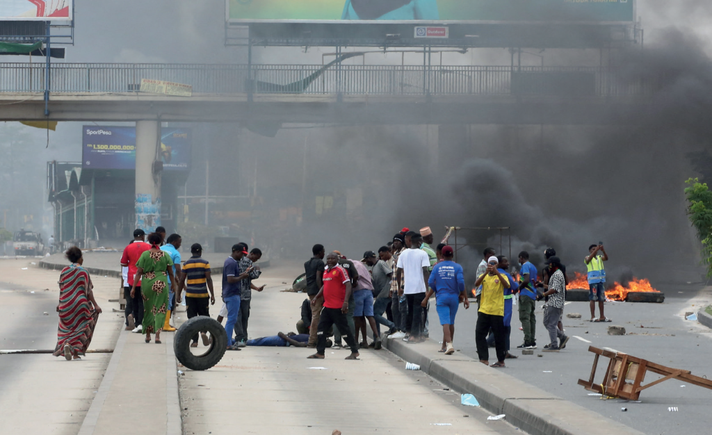 Tanzania Unrest Chokes Malawi’s Economy as Trucks, Fuel Shipments Stall at Border