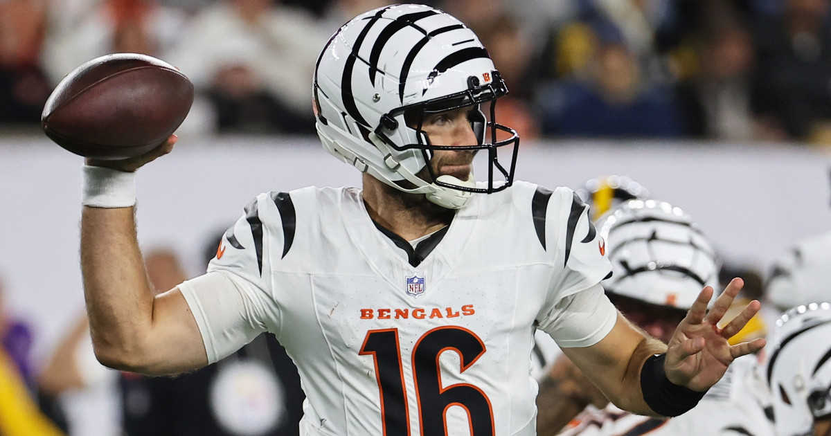 Bengals Make QB Move After Concerning Joe Flacco News