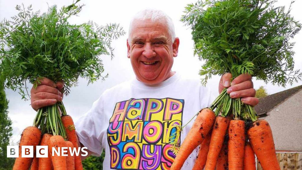 'Giant veg growers are friends, not rivals'