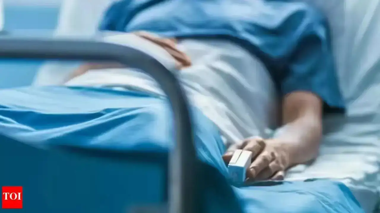 Telangana: Over 50 students hospitalised after having dinner at hostel