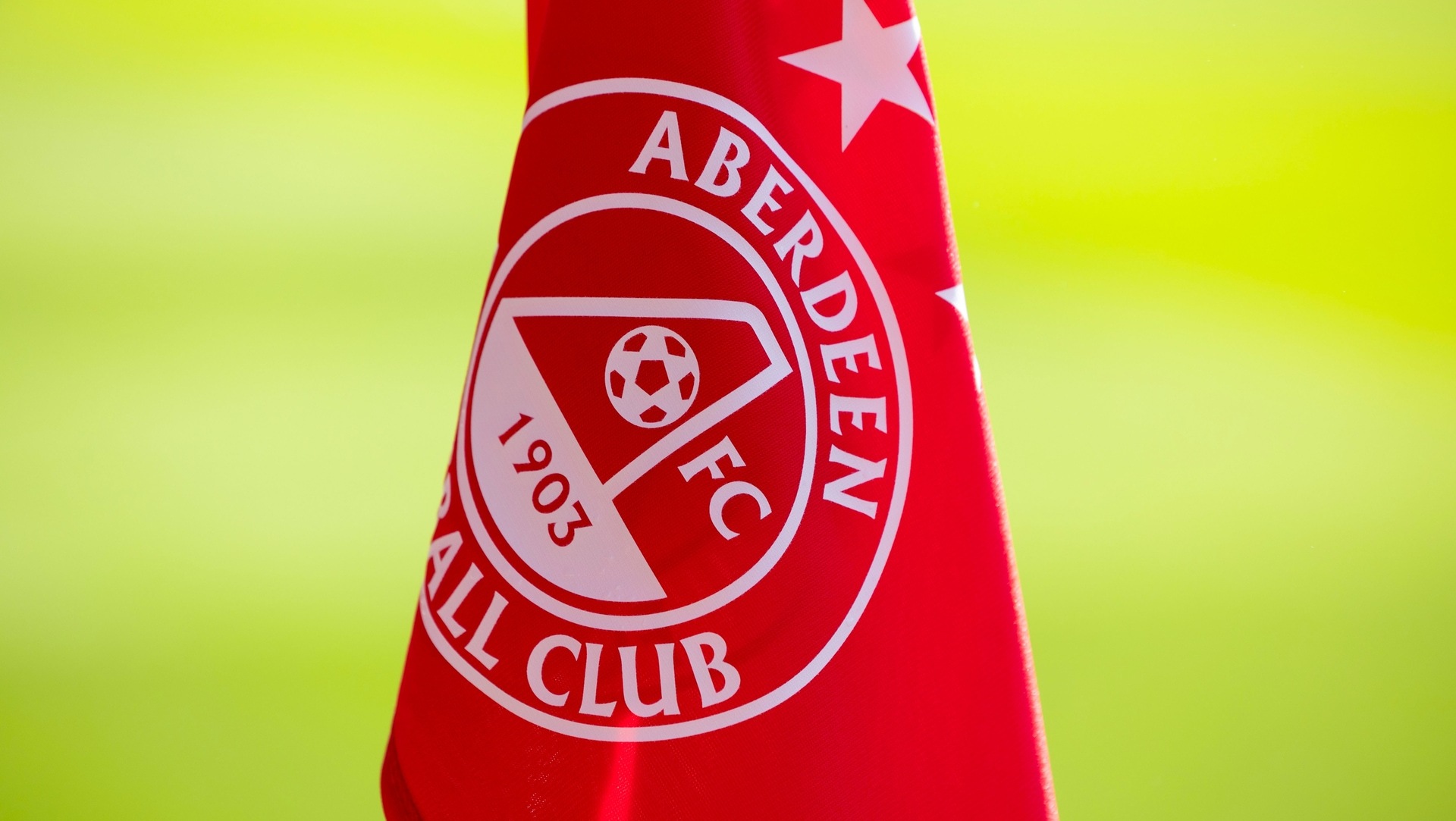 Aberdeen hire Lutz Pfannenstiel, who ‘died’, stole a penguin, and was jailed in Singapore, as sporting director