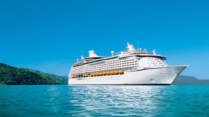 European Cruise Ships Return to Sail Through the Suez Canal After Two Years