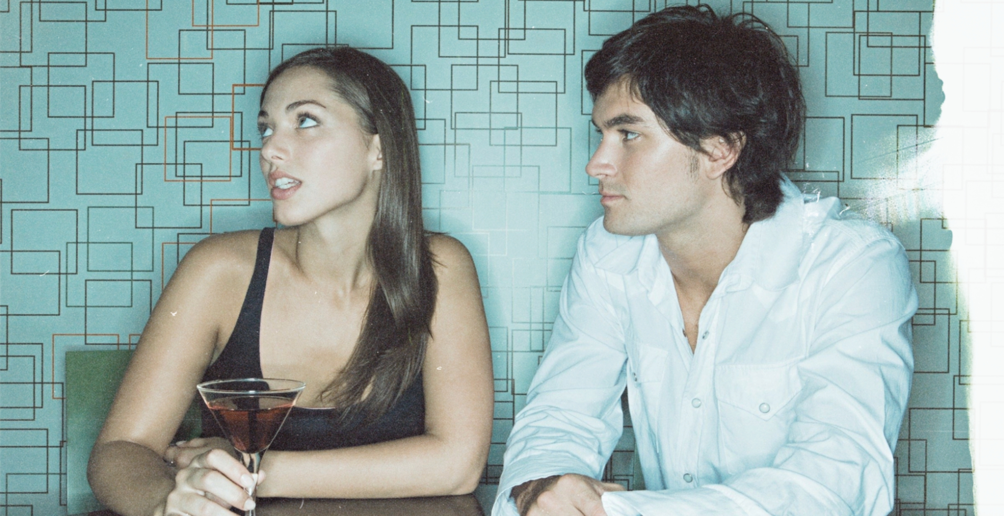 'Bio-Baiting' Is the Newest Dating Scam Ruining People’s Love Lives