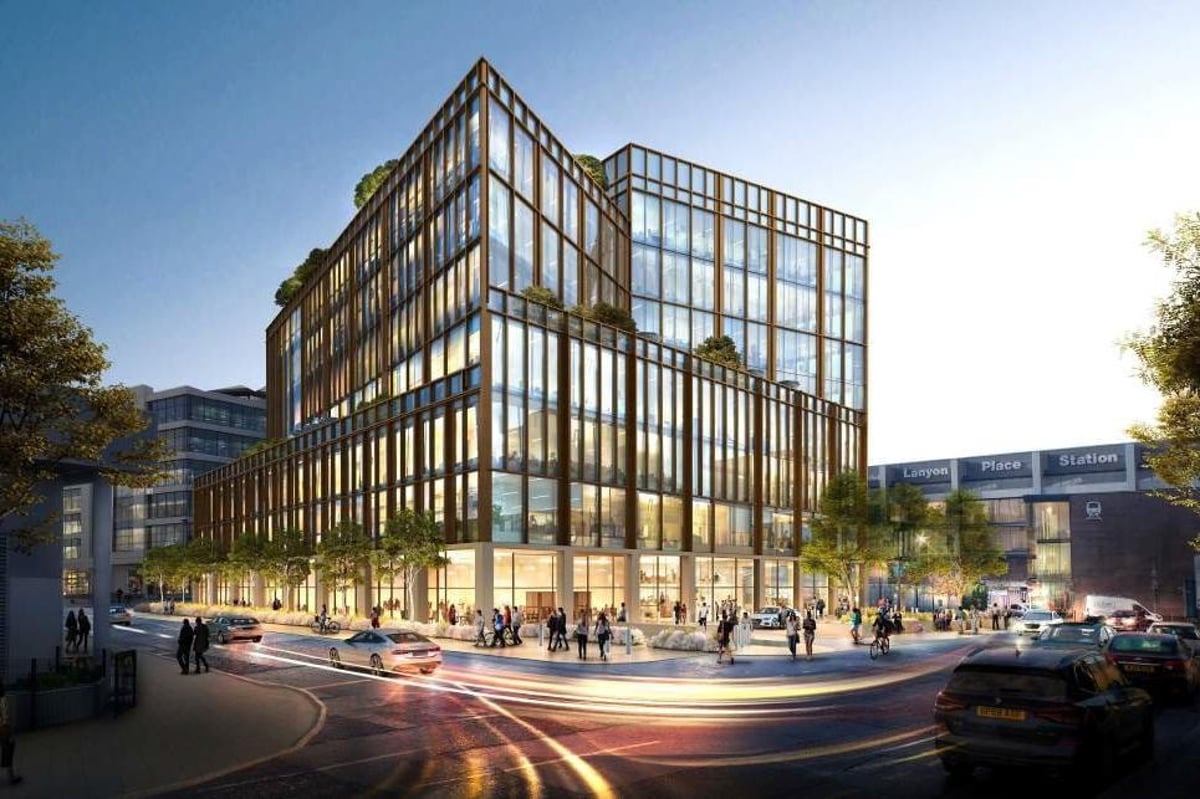 Plan to build offices over train station car park rejected by public - survey says 80% against Translink move