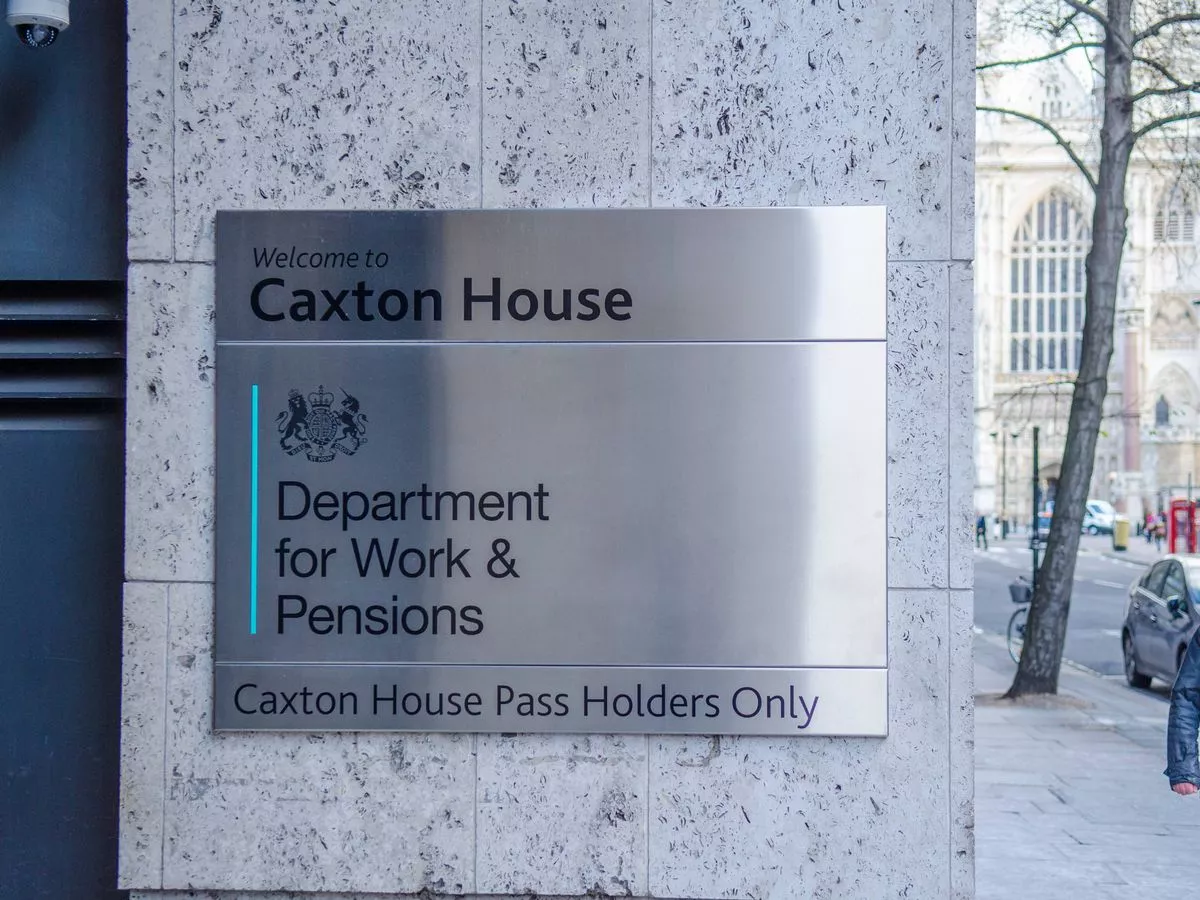 DWP Universal Credit payment cut plan update as Government faces mounting pressure