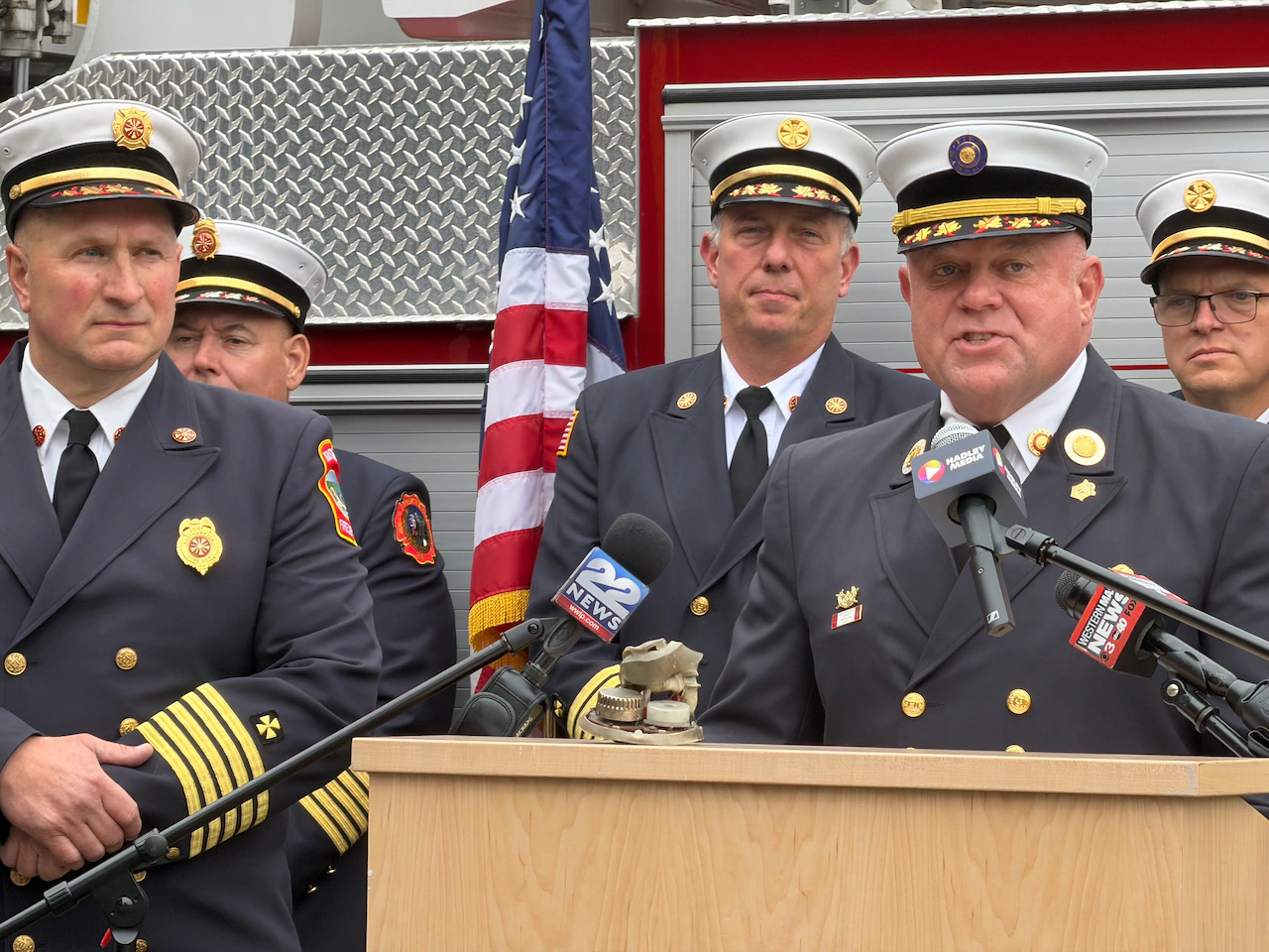 State marshal, fire chiefs raise awareness on expired smoke alarms