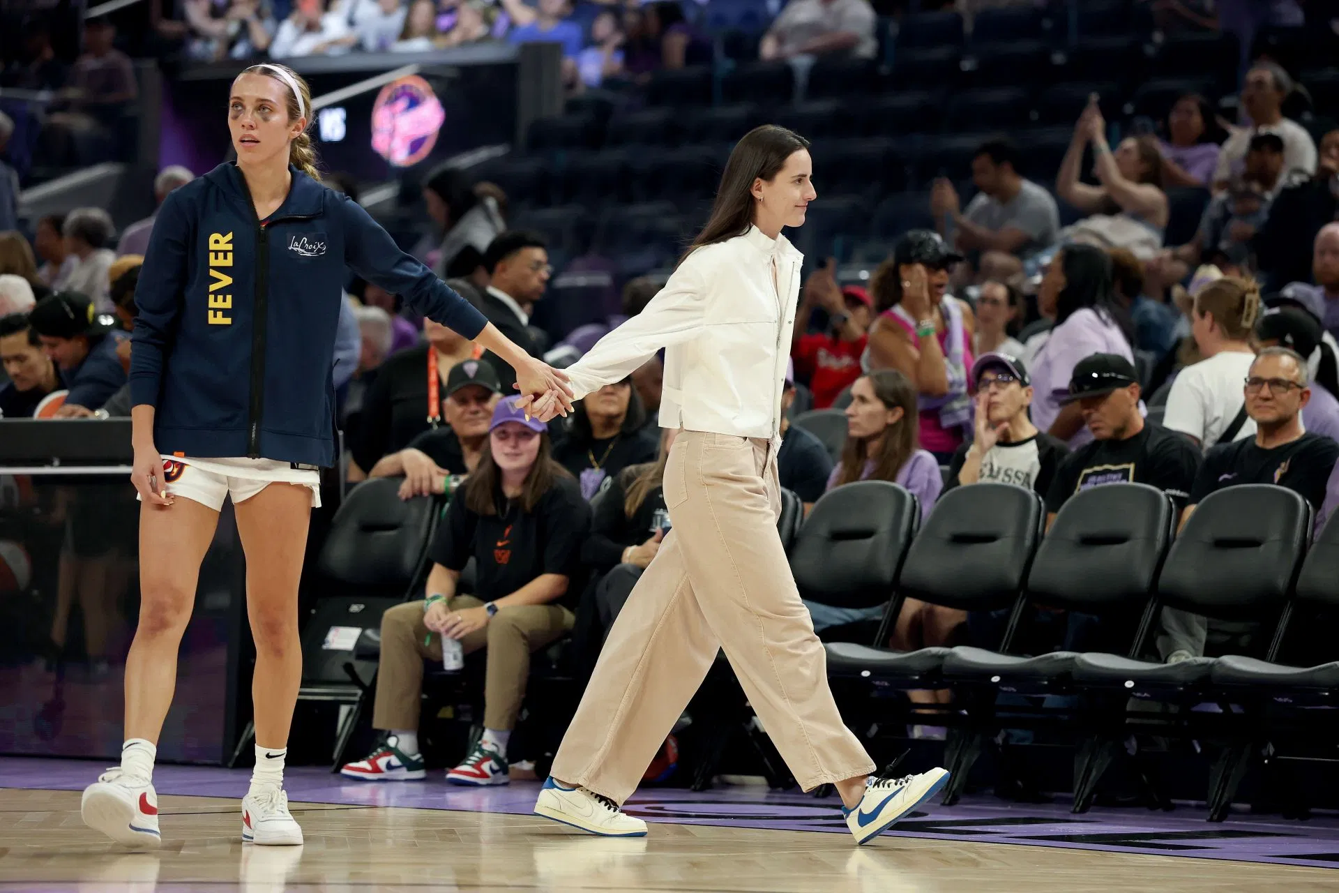  Lexie Hull Levels Massive Jealousy Accusation at WNBA Rivals at Caitlin Clark’s Expense in Honest Behind-Closed-Doors Locker Room Revelation