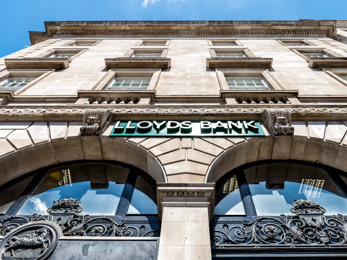 Lloyds Bank issues £399 alert to all customers