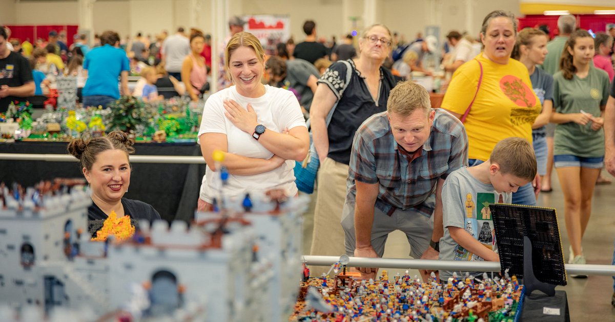 BrickFair PA 2025 brings thousands of LEGO creations to Oaks this November