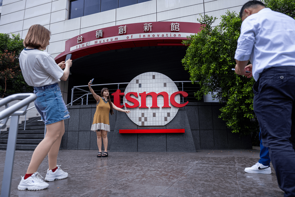 Taiwan’s Government Is Scared of Its Own Semiconductor Giant