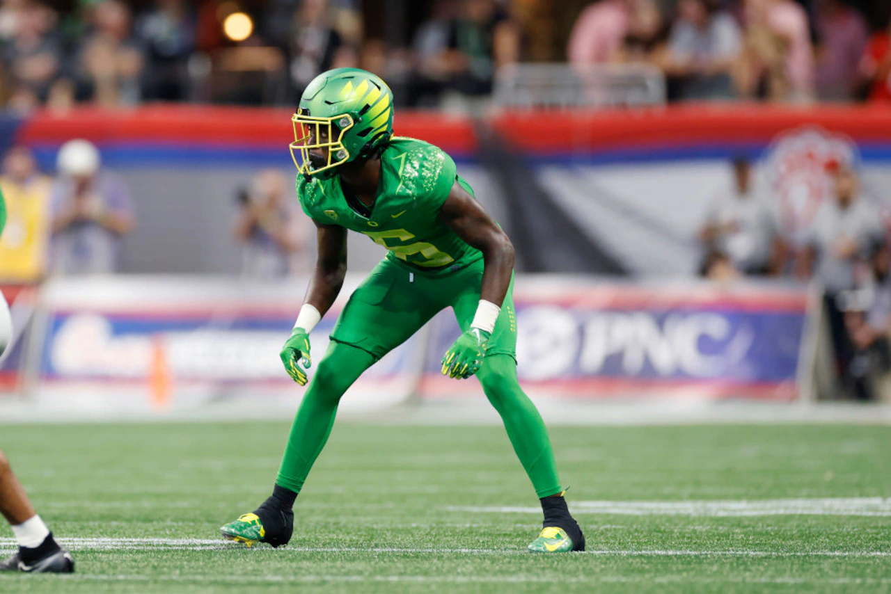 Oregon cornerback Jahlil Florence intends to transfer after season