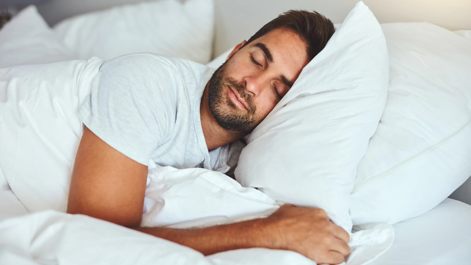 Winter’s Snooze Button: Why The Cold Makes Us Want More Sleep And What To Do About It