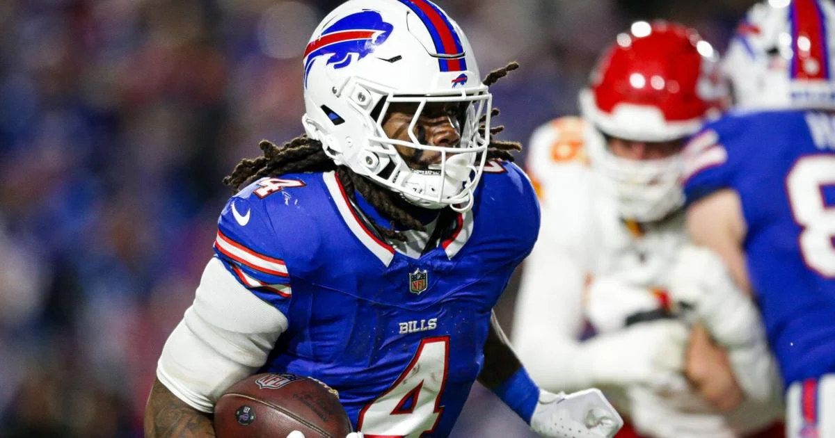 Bills' James Cook runs all over Chiefs
