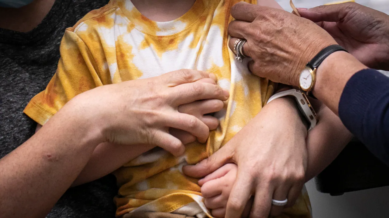 Vaccine records aren't up-to-date for more than half of Ottawa, Toronto students assessed: public health