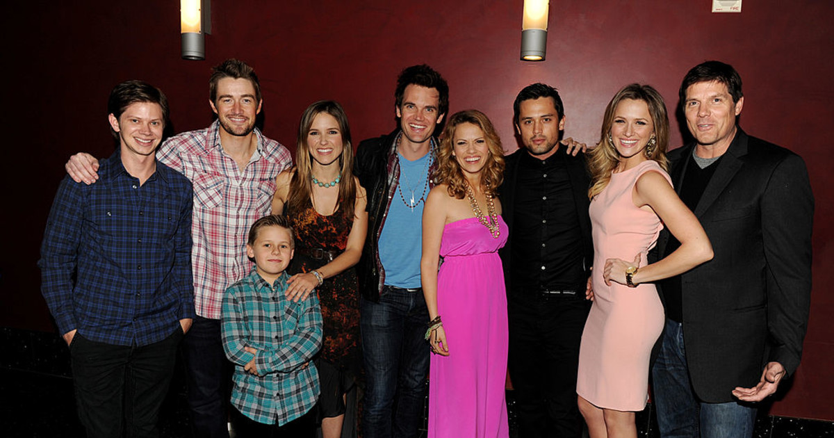 ‘One Tree Hill’ Villains Reunite For Viral TikTok Trend: ‘Best One Yet’