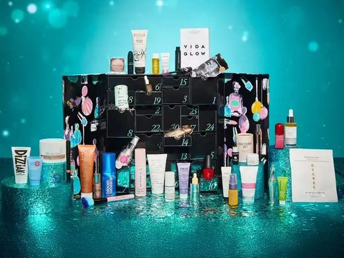 Debenhams' £700 MAC and Estée Lauder beauty advent calendar  at cheapest ever price in Early Black Friday deal