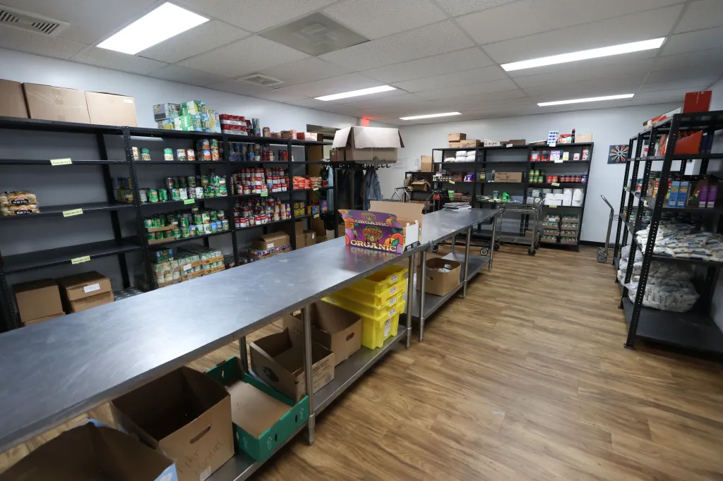 Pause in SNAP benefits puts more demand on food pantries