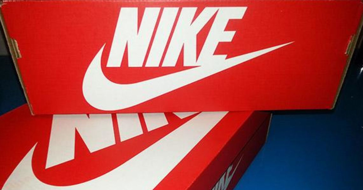 Nike's Popular Air Max Shoes Are on Sale Now for 40% Off