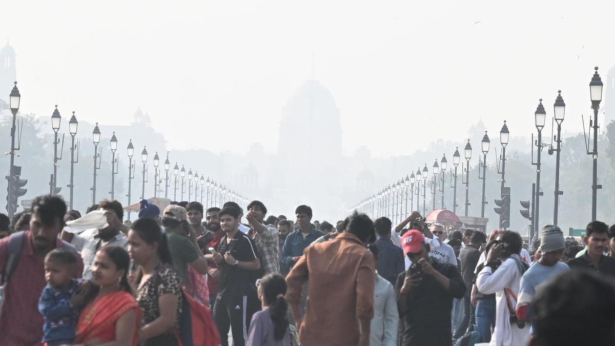 As air quality worsens, Cong. takes aim at Delhi govt.