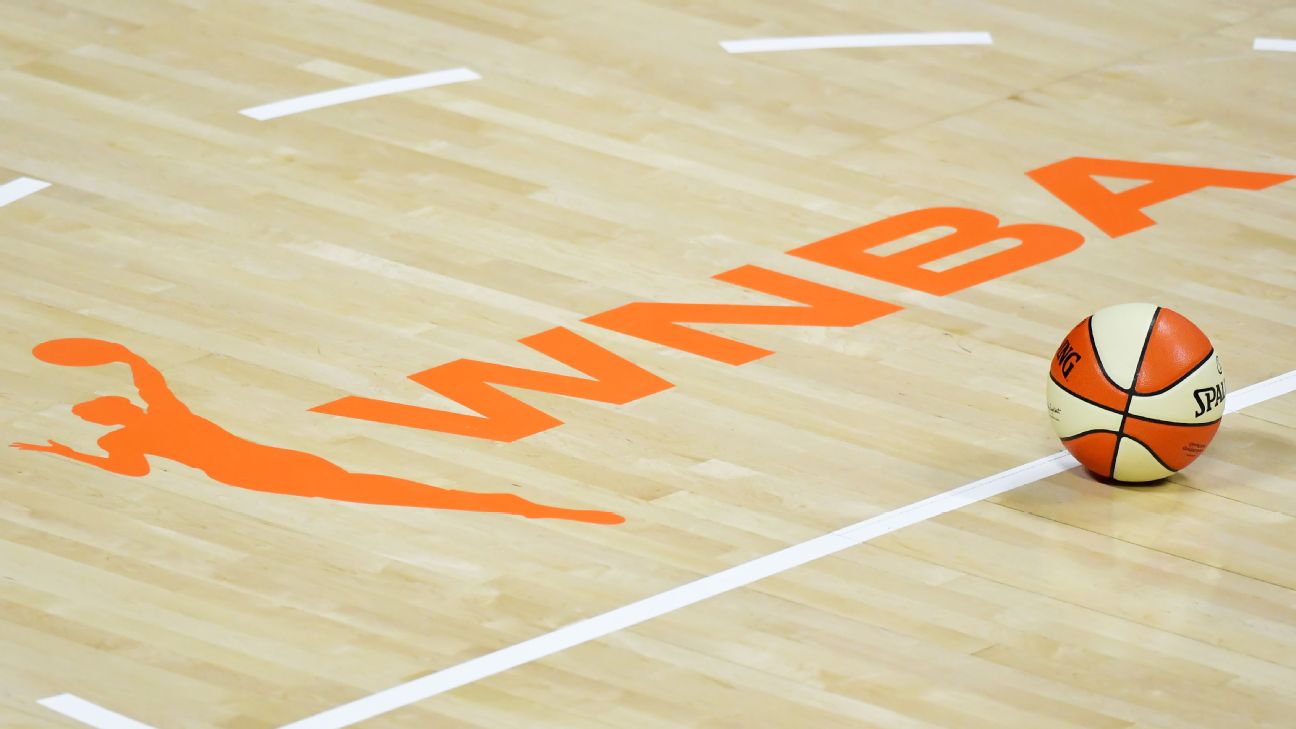 Sources: WNBA, players extend CBA for 30 days