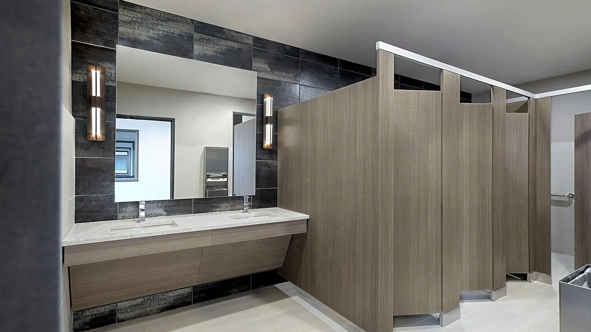 Office restroom etiquette: 5 tips to follow