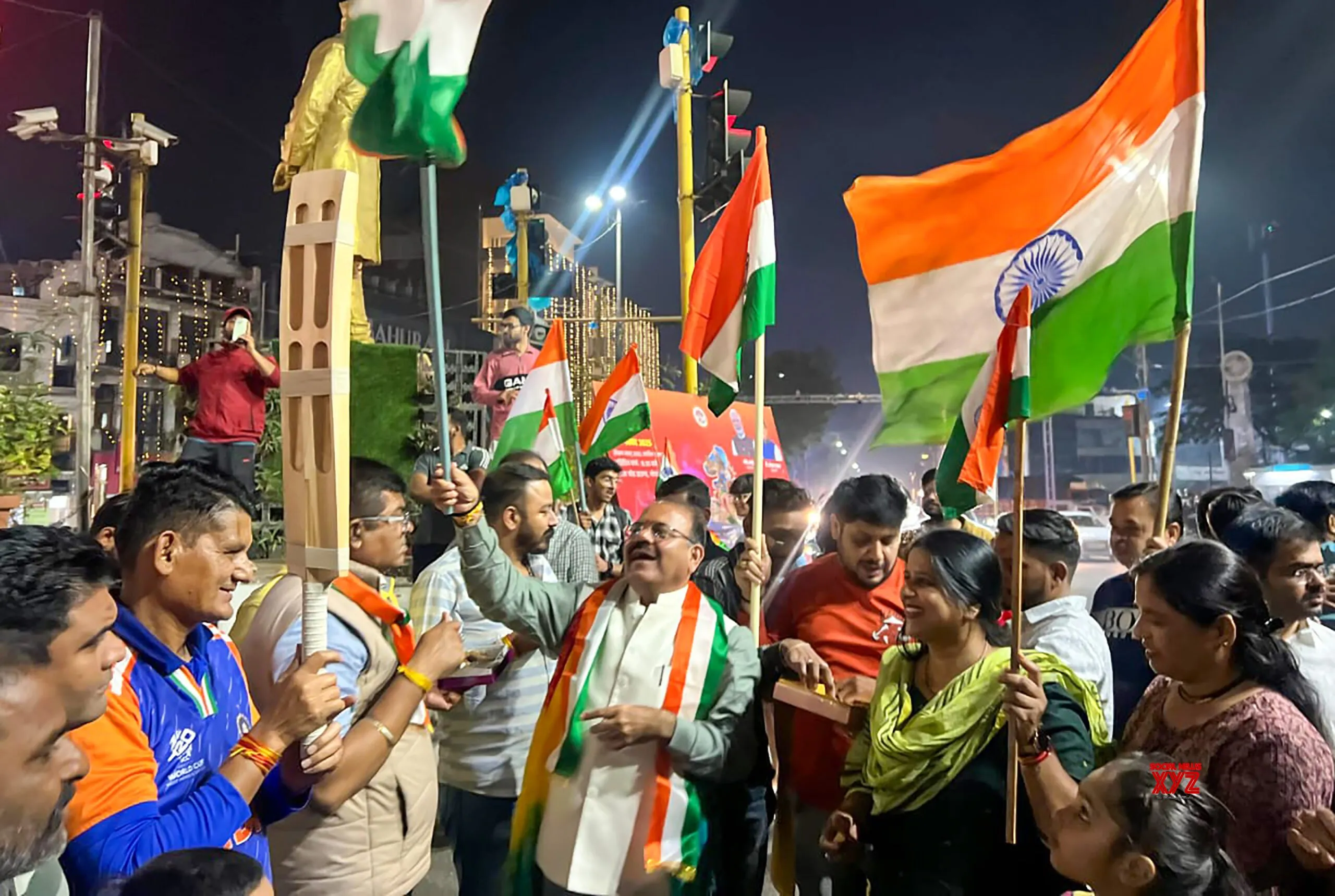 Bhopal: Fans Celebrate India’s Win at Roshanpura Square #Gallery