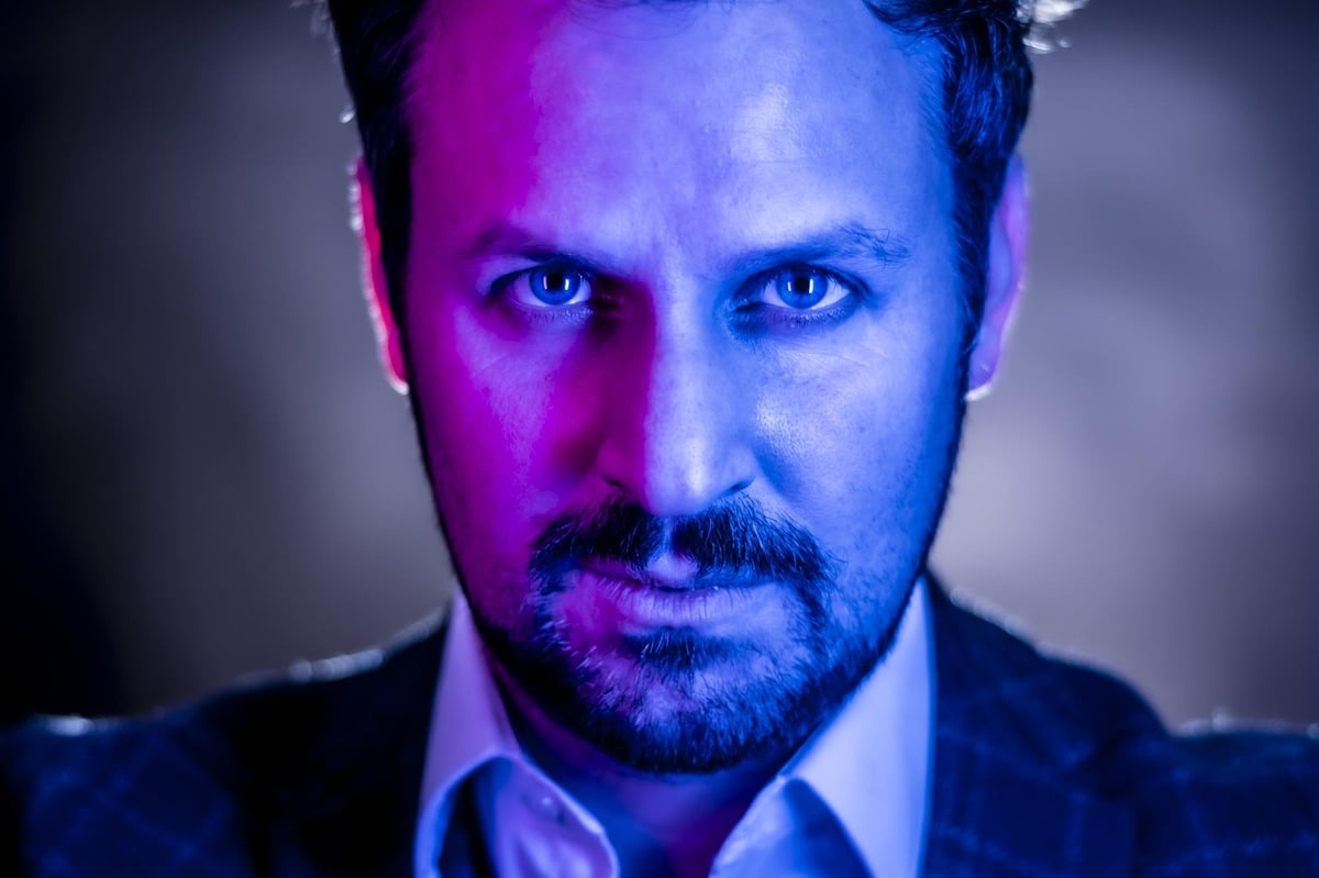 Magician Kevin Quantum harnesses a million volts to read minds at Scarborough’s Stephen Joseph Theatre