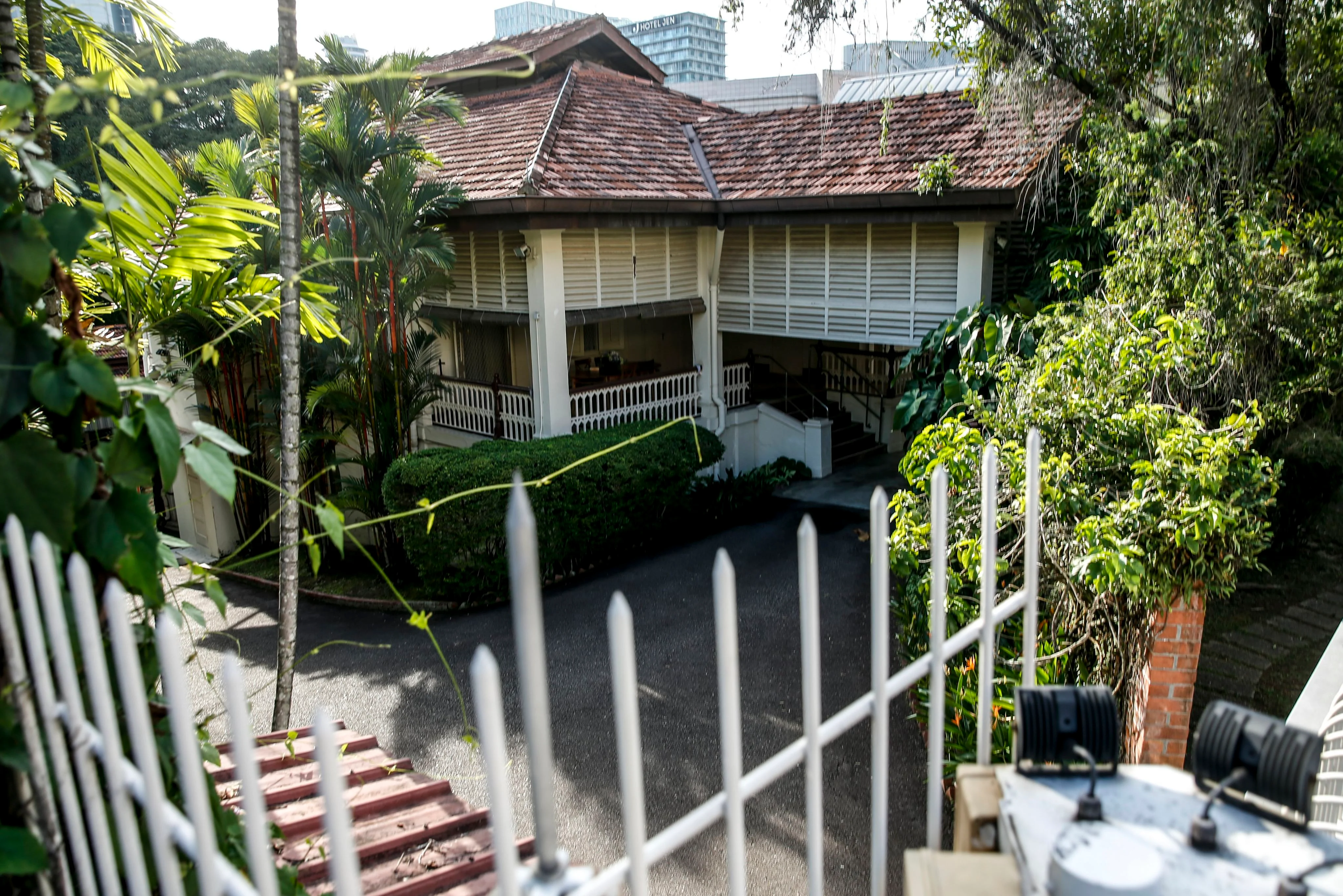 Lee Kuan Yew’s home ‘worthy of preservation’ as centre of Singapore independence