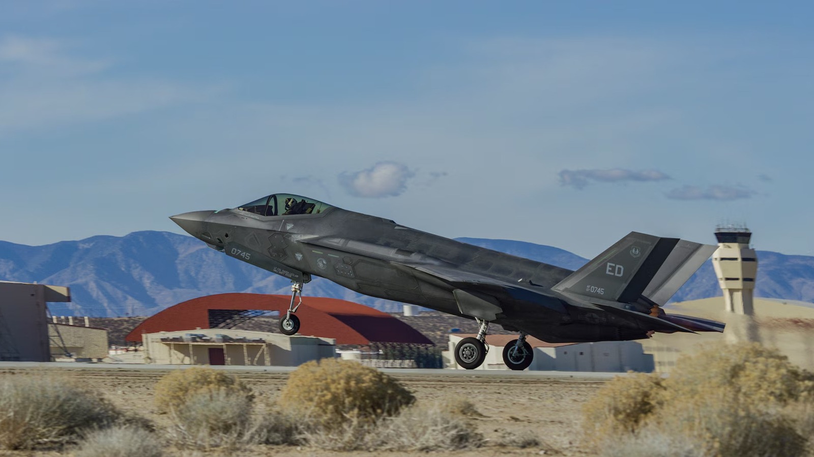 These Five US Air Force Bases May Soon Be Home To Private Data Centers