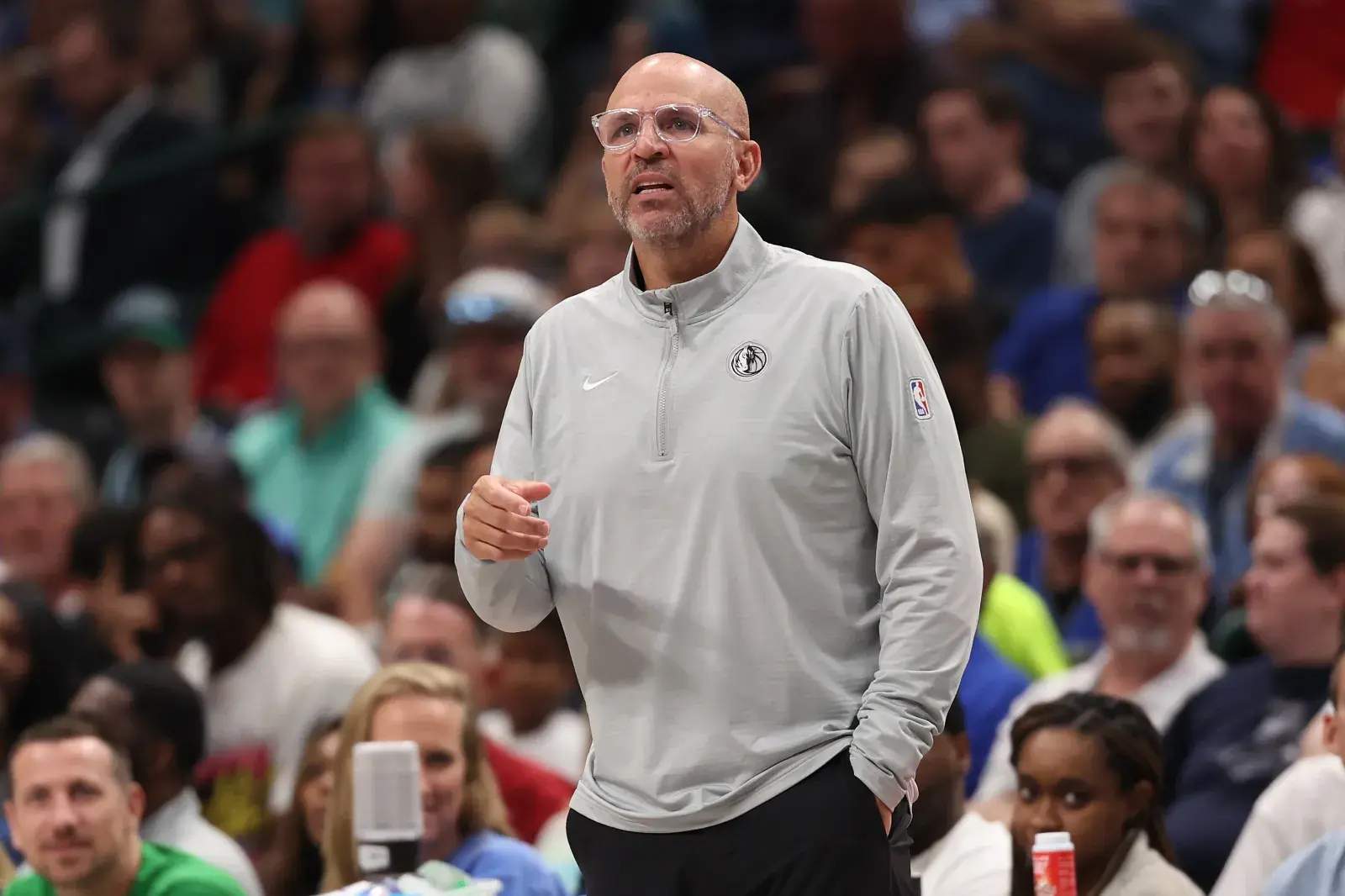 Mavericks Trade Idea Brings in Point Guard and 1st-Round Pick for Fan Favorite