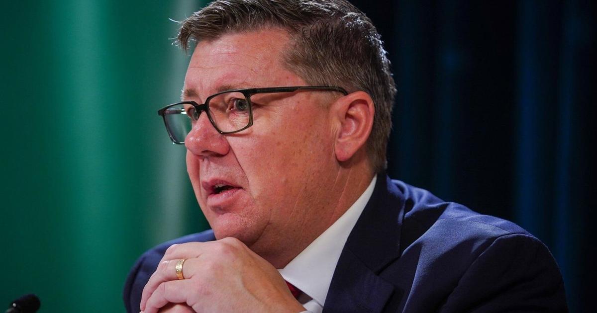 Moe apologizes for not sooner visiting Saskatchewan community devastated by wildfire