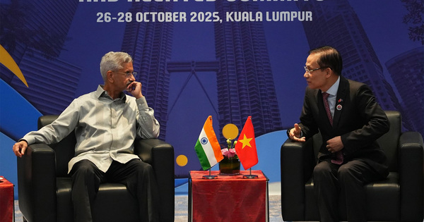 EAM Jaishankar meets Vietnamese FM Le Hoai Trung; discusses strategic partnership, economic ties