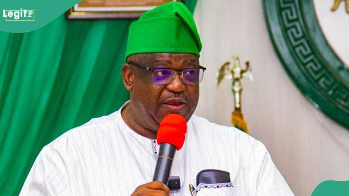 Top northern governor claims his under pressure to dump PDP for APC