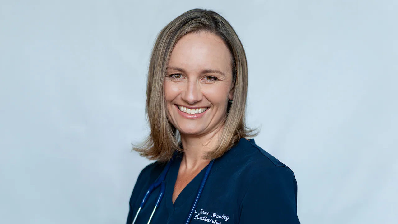 A Toronto-area doctor spent 10 days caring for a dying baby without pay. Here’s why she’s speaking up