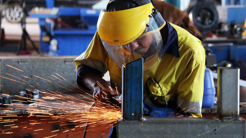 Remote councils threaten to disrupt $2.6b federal remote jobs program