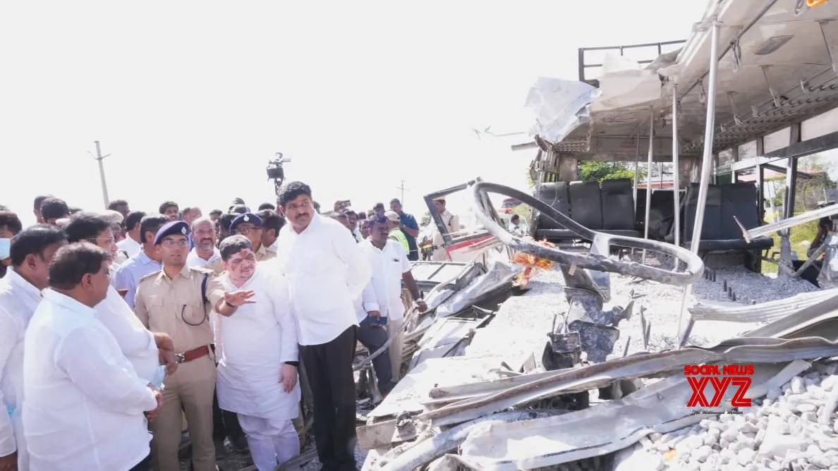 Bus-truck collision: Telangana announces Rs 7 lakh ex gratia, magisterial inquiry