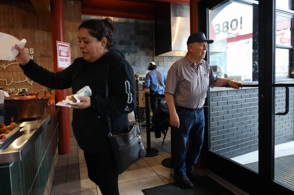 ICE is pushing restaurants across Chicago into survival mode
