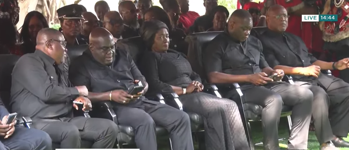 VEEP, Ga Mantse visit Rawlings family to offer condolences