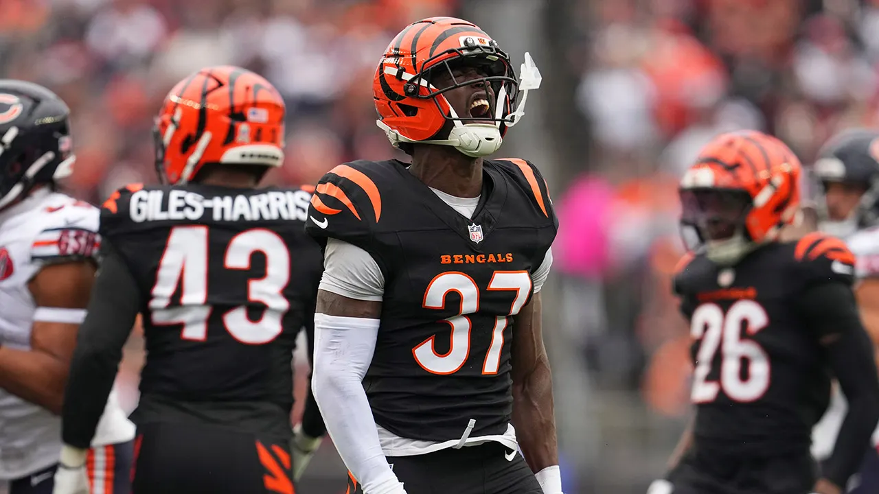 Bengals running back rips defense after team falters in closing seconds